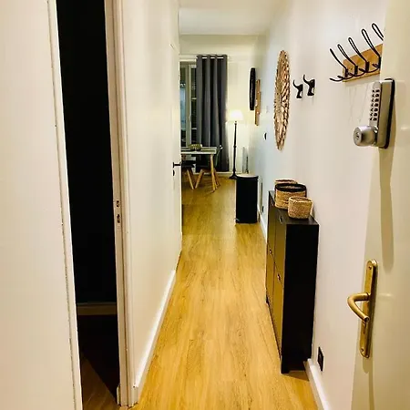50M2 Flat In Heart Of Orleans - Canal Foot & Bein Exterior photo
