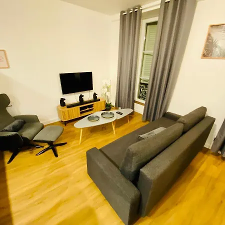 50M2 Flat In Heart Of Orleans - Canal Foot & Bein Exterior photo